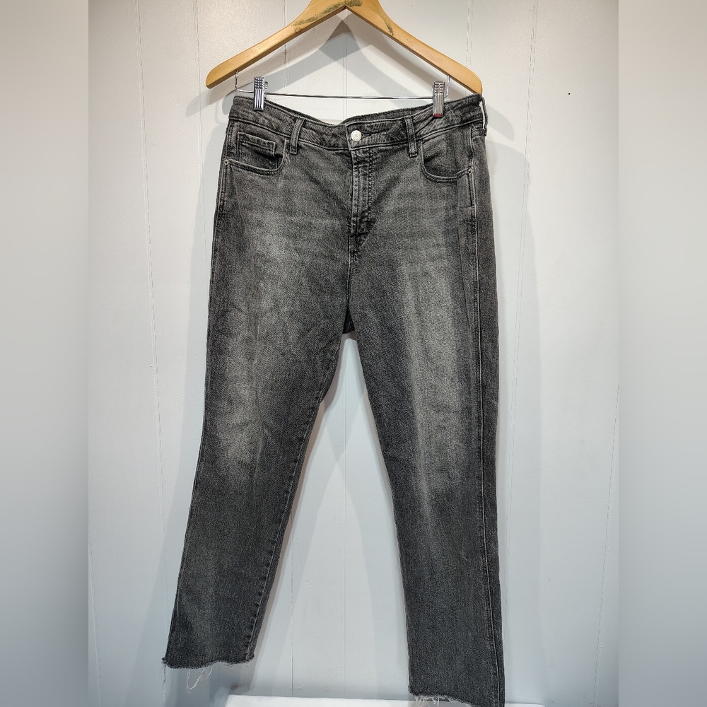 Old Navy Vintage Slim High Rise Black Wash Jeans 12 Raw Hem